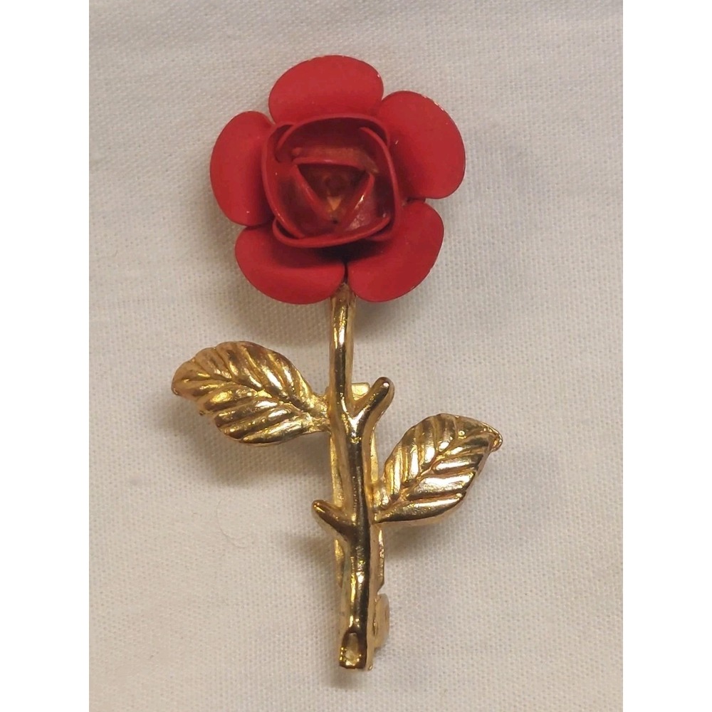 Vintage Red Rose Brooch Gold Tone Floral Pin Retro Classic Romantic Cottagecore